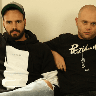 Private Paul & Rotten Monkey über JuliensBlog, „Live Fast Die Young“ & Emopunkrap (rap.de-TV)