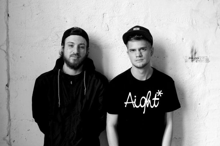 WSP signt Schote und Enaka / EP im November