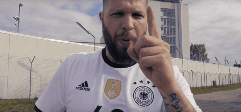 Sucuk Ufuk – Deutscher Ausweis (prod. Marteeny) [Video]