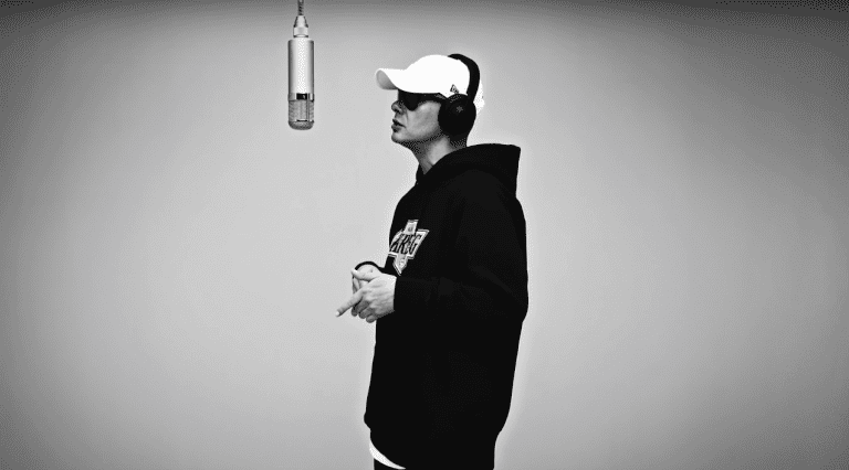 Trettmann – New York (live bei Colors) [Video]