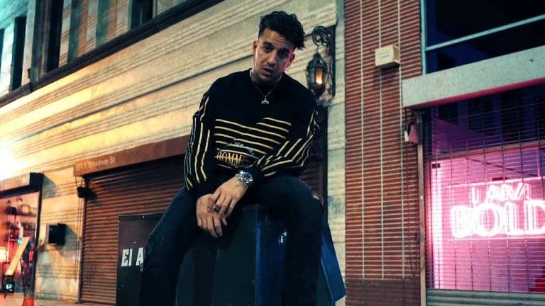 Ufo361 – Ohne mich (prod. Oster & 808 Mafia)[Video]