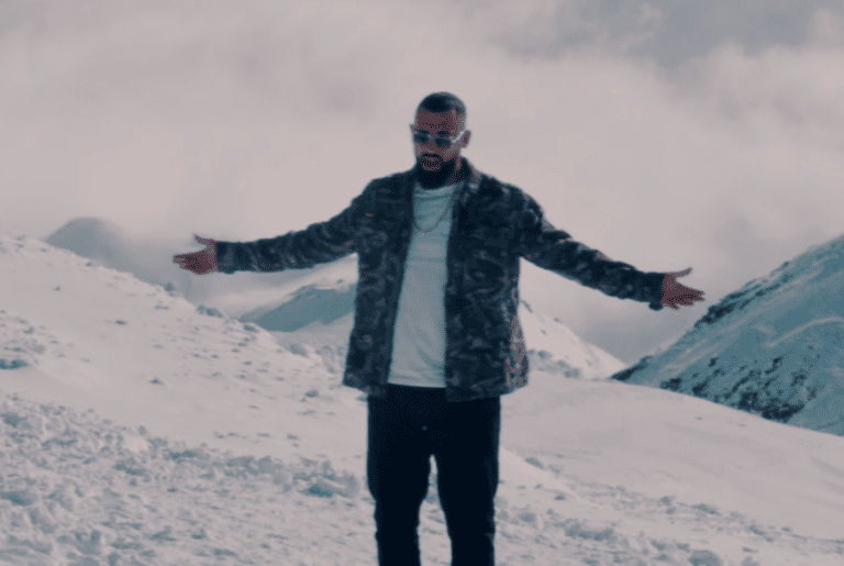 Zuna – Ayé (prod. by Lucry) [Video]