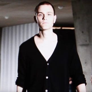 Juse Ju feat. Nikita Gorbunov & Mia Juni – Model in Tokio (prod. C.O.W.)