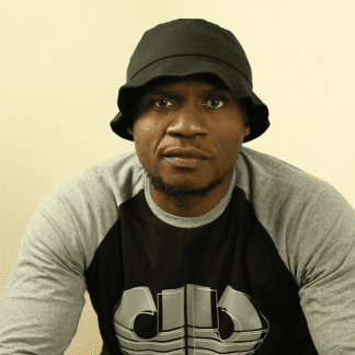 Sylabil Spill erneut Opfer von rassistischem Hackerangriff